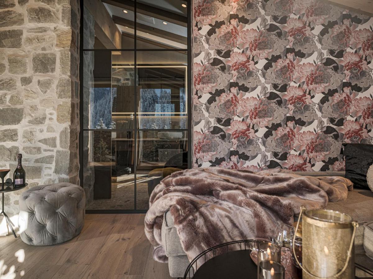 Hotel Bergkristall Zillertal - Adults Only 14 Years Plus Hippach Exterior foto