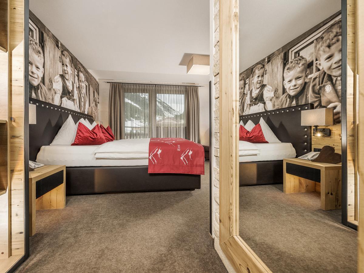 Hotel Bergkristall Zillertal - Adults Only 14 Years Plus Hippach Exterior foto