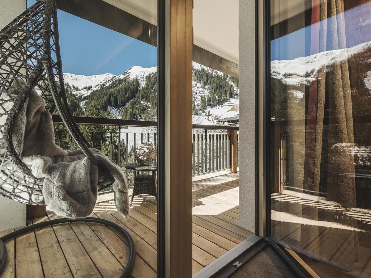 Hotel Bergkristall Zillertal - Adults Only 14 Years Plus Hippach Exterior foto