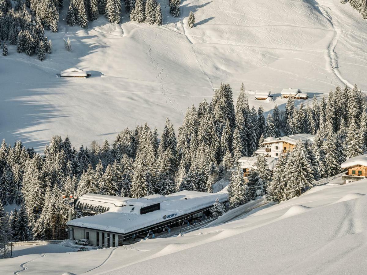 Hotel Bergkristall Zillertal - Adults Only 14 Years Plus Hippach Exterior foto